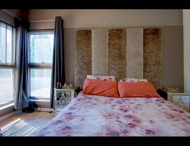 2 BEDROOM APARTMENT FOR SALE IN MONTGOMERY PARK